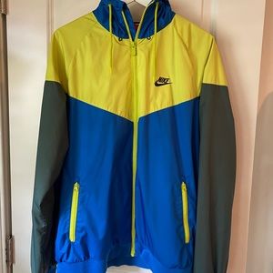 Nike Men’s Windbreaker Size L
